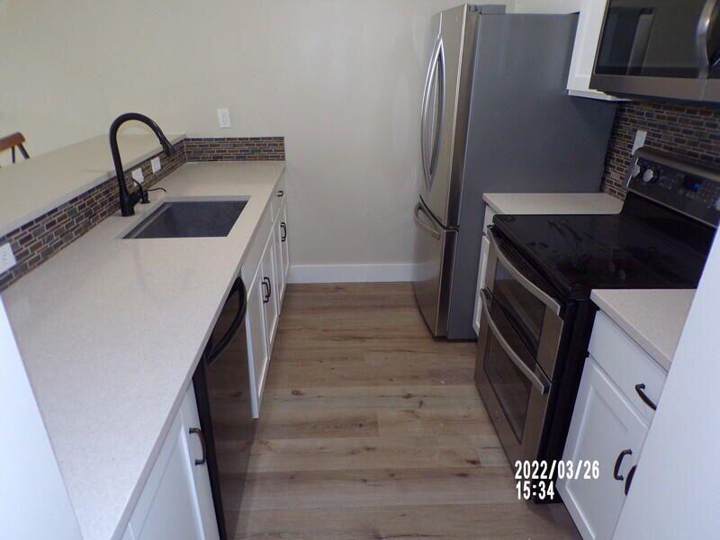 18158 Mohawk Drive Spring Lake, MI 49456 - Photo 5 of 21 20220916132551885073000000-o