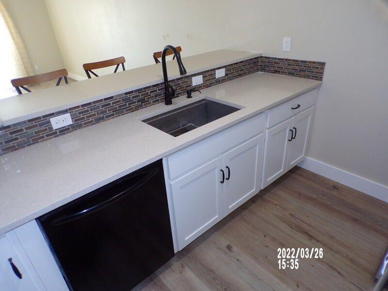 18158 Mohawk Drive Spring Lake, MI 49456 - Photo 7 of 21 20220916132552000969000000-o