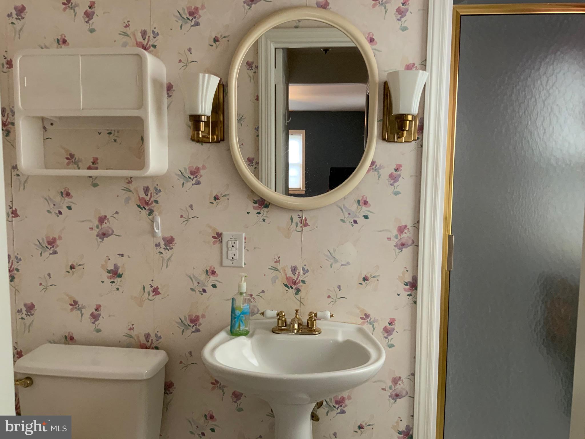 4 Colmar Road Cherry Hill, NJ 08002 - Photo 14 of 21 Master Bath