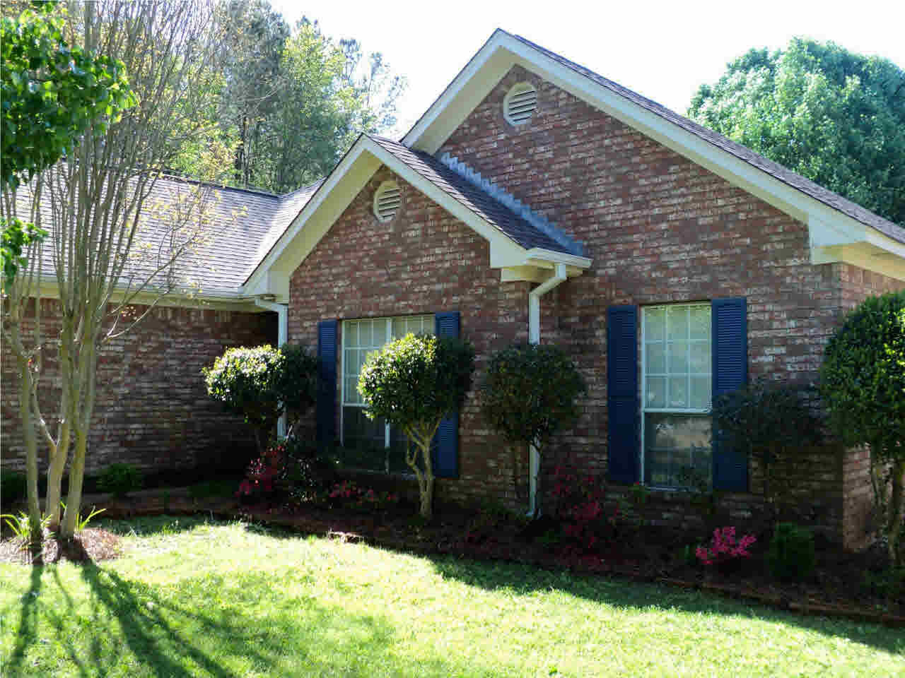 736 Holly Bush Road Brandon, MS 39047 - Photo 1 of 29 Welcome to 736 Holly Bush Road!