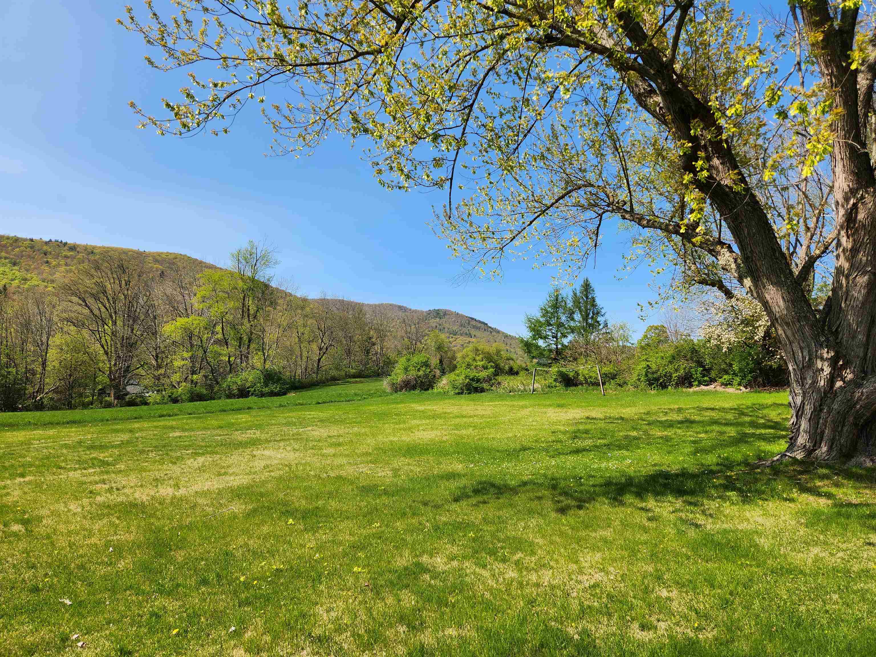 367 Berwal Road Arlington, VT 05250 - Photo 4 of 31