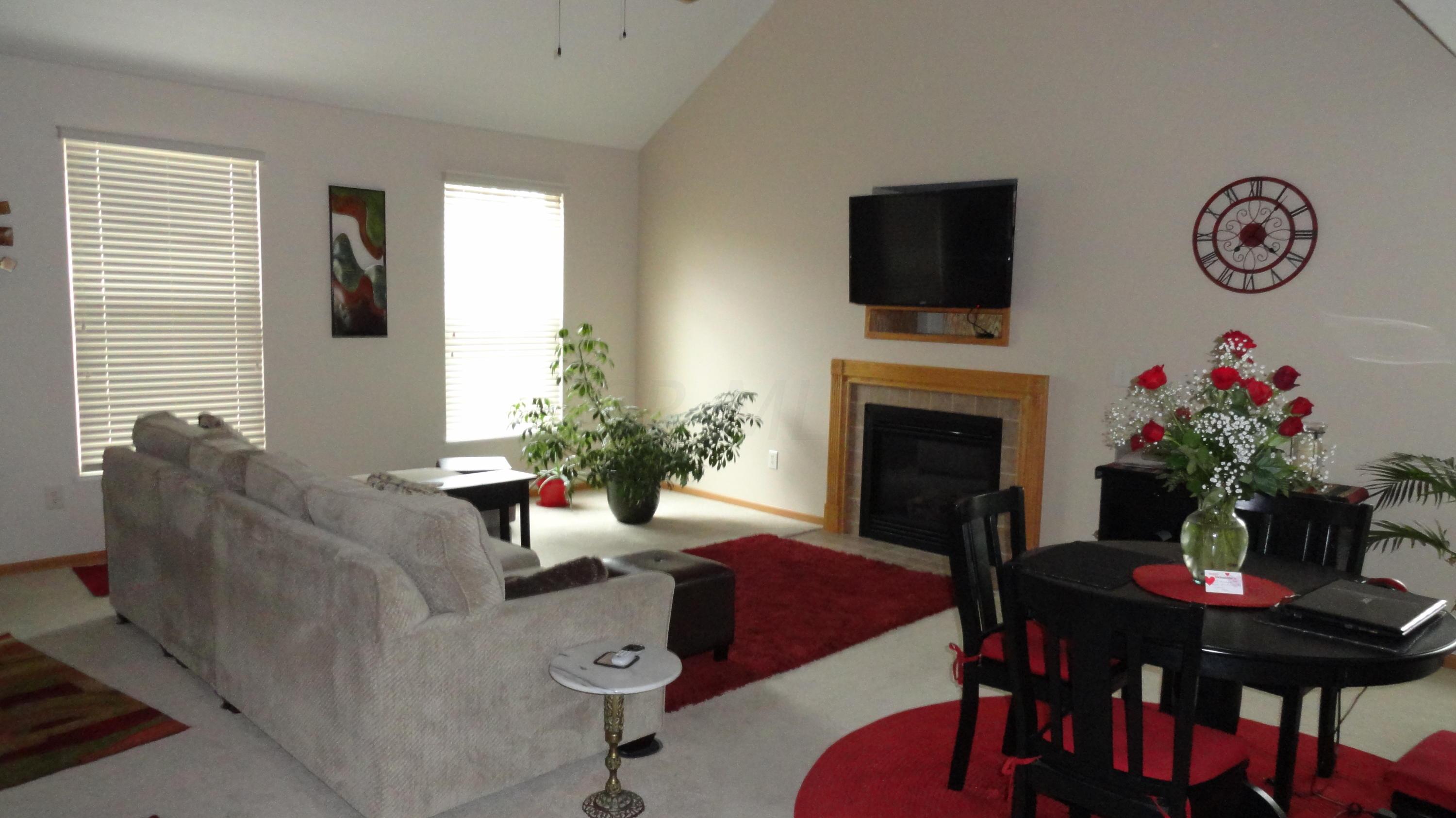 6044 McCotter Road Dublin, OH 43016 - Photo 2 of 23 Gallery Image 2