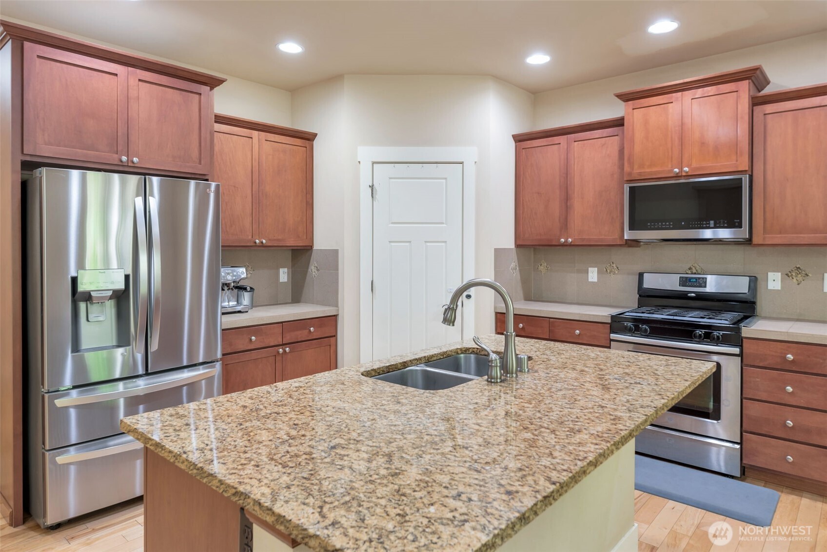 23119 36th Drive Southeast Bothell, WA 98021 - Photo 7 of 26