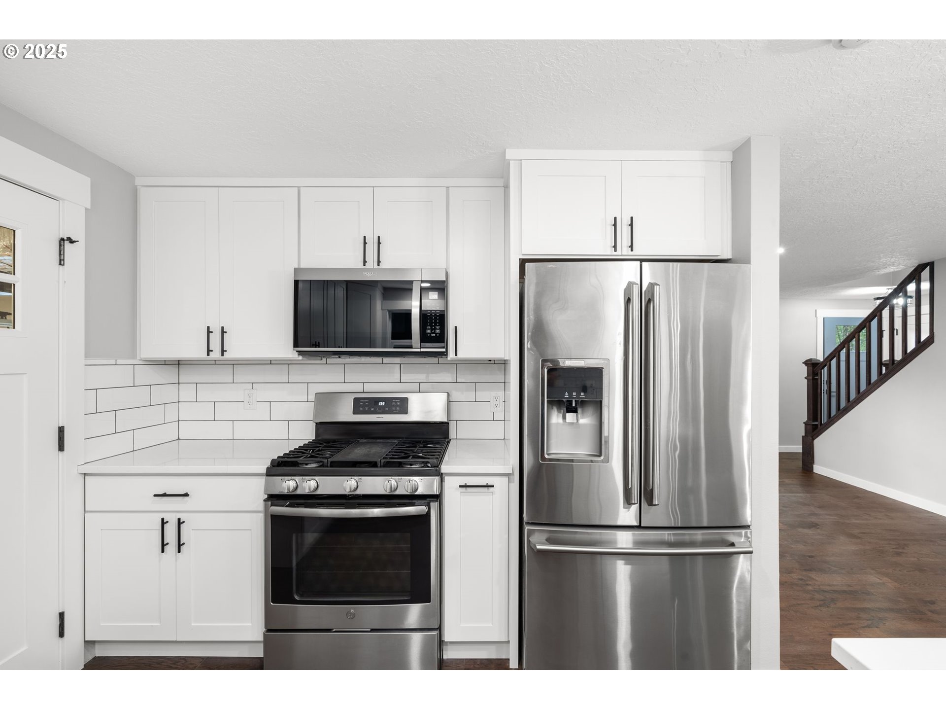 18240 Southwest Jay Street Beaverton, OR 97003 - Photo 22 of 42