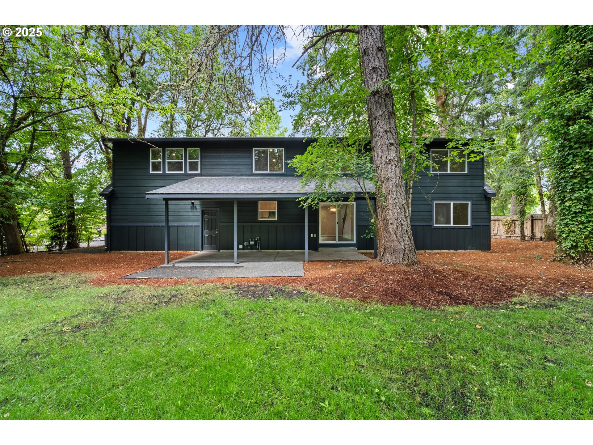 18240 Southwest Jay Street Beaverton, OR 97003 - Photo 37 of 42