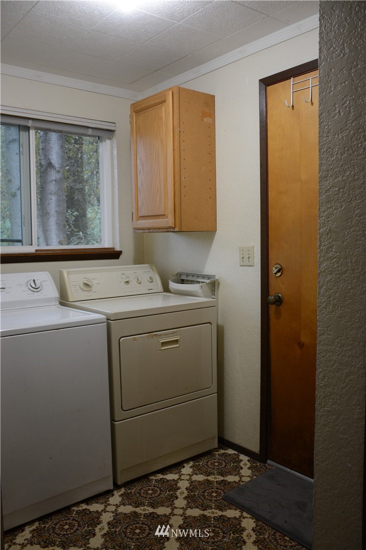 5032 200th Street Southeast Bothell, WA 98012 - Photo 16 of 25