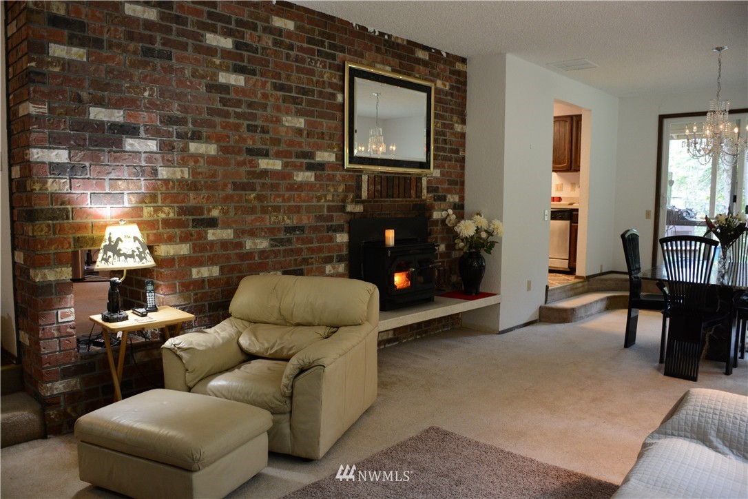 5032 200th Street Southeast Bothell, WA 98012 - Photo 4 of 25