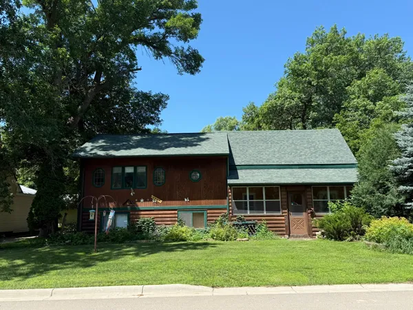 $165,000 | 248 North 4th Street, Dawson, MN 56232