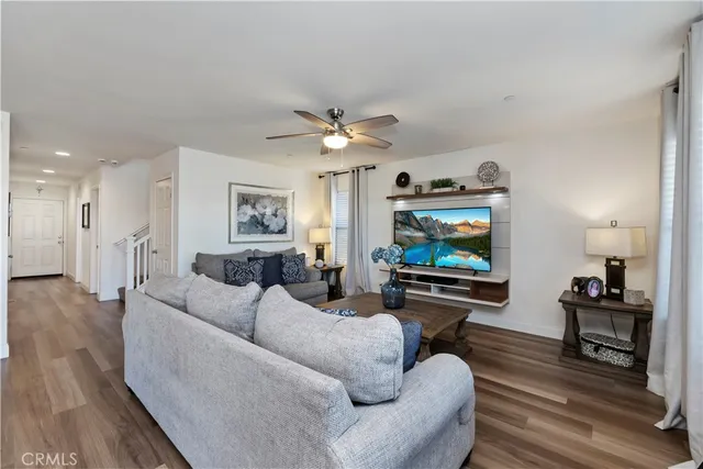 $599,900 | 2503 Mulberry Lane, Palmdale, CA 93551