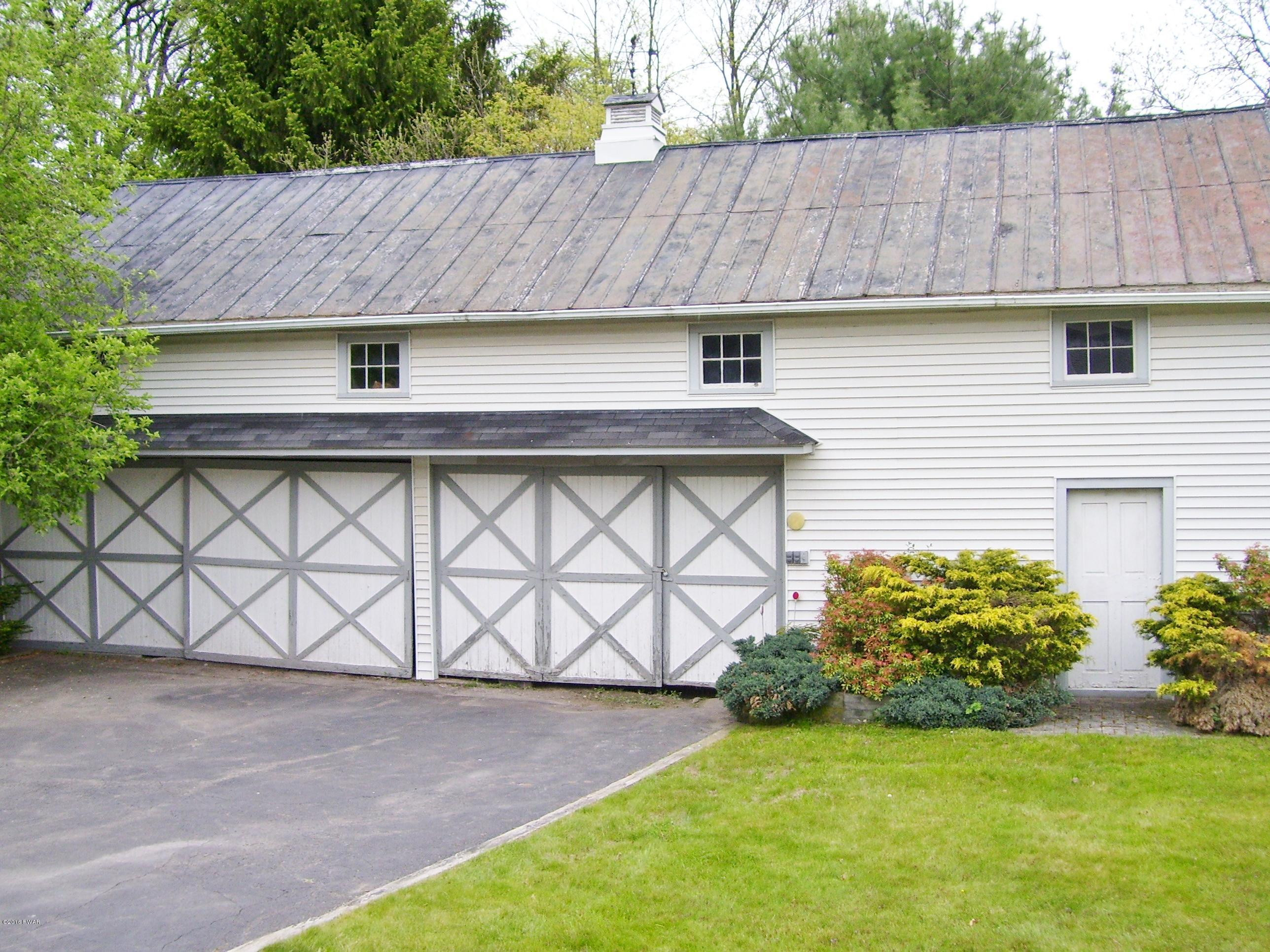 946 Main Street Newfoundland, PA 18445 - Photo 47 of 57