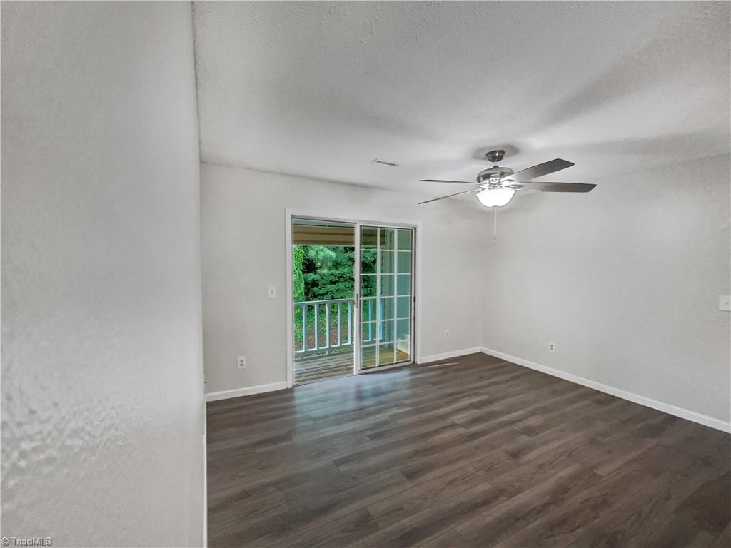 5669 Hornaday Road, Unit G Greensboro, NC 27409 - Photo 19 of 21 Gallery Image 19