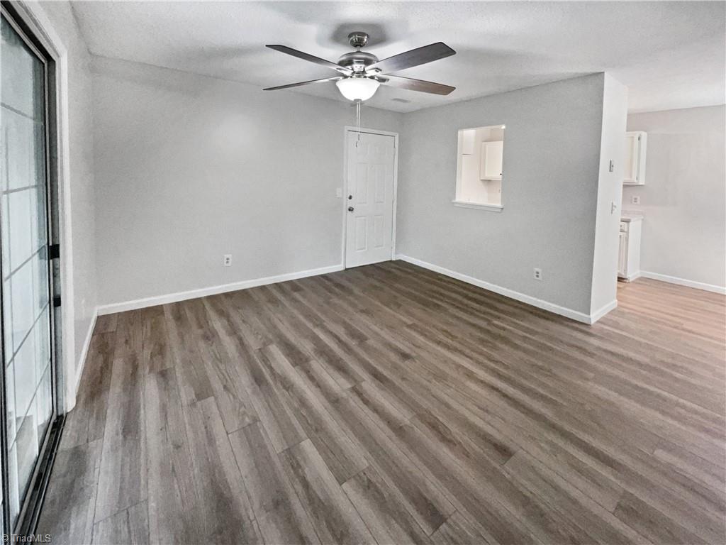 5669 Hornaday Road, Unit G Greensboro, NC 27409 - Photo 9 of 21 Gallery Image 9