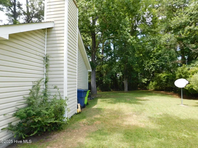 $1,055 | 204 Cedar Ridge Lane, Havelock, NC 28532