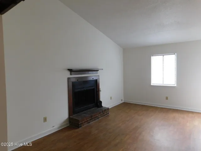 $1,055 | 204 Cedar Ridge Lane, Havelock, NC 28532