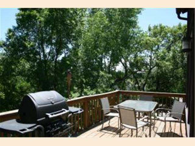 59 Viking Village Drive Rochester, MN 55901 - Photo 3 of 17