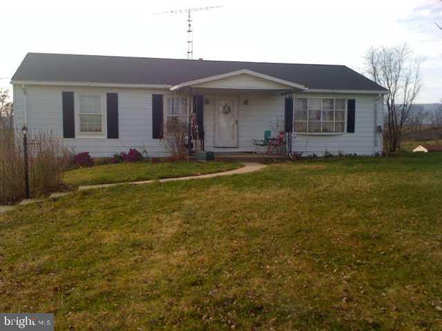 204 Ponderosa Road Carlisle, PA 17015 - Photo 1 of 12 Gallery Image 1