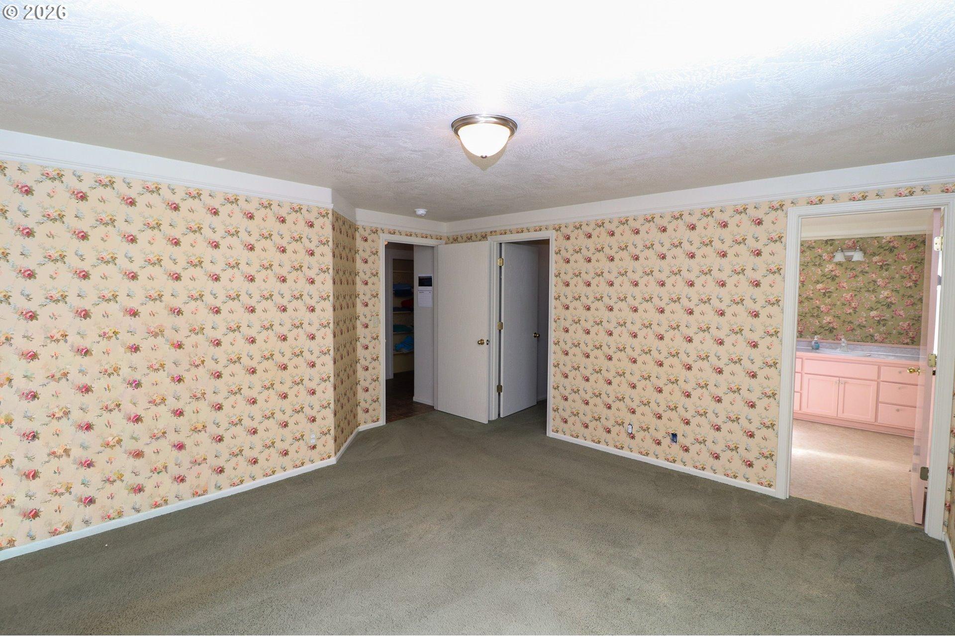 631 Nicholas Drive Springfield, OR 97477 - Photo 20 of 43 Gallery Image 20