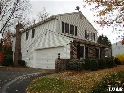 2023 Hilltop Road Bethlehem, PA 18015 - Photo 3 of 22 Gallery Image 3