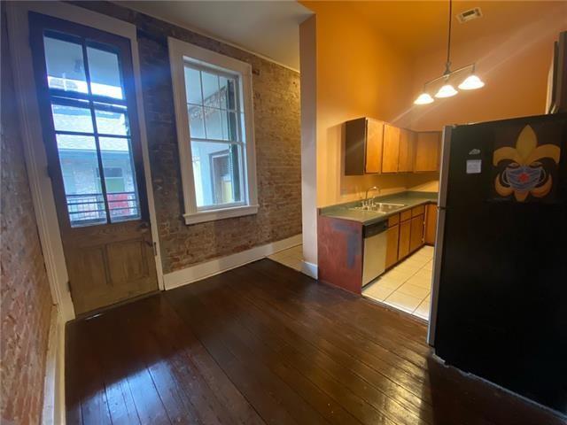 1829 Magazine Street, Unit B New Orleans, LA 70130 - Photo 6 of 13