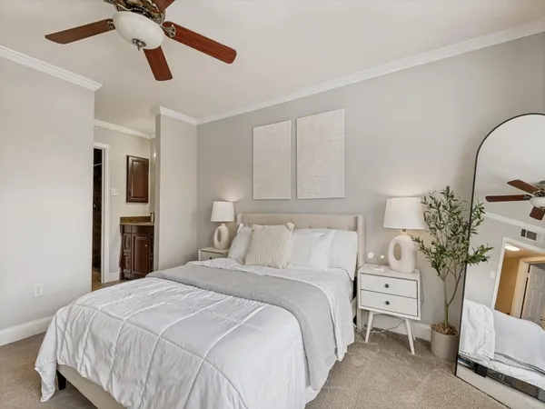 $2,100 | 5626 Preston Oaks Road, Unit 2C, Dallas, TX 75254