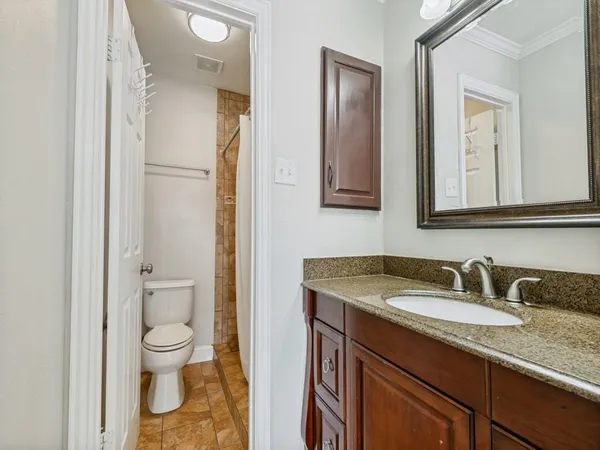 $2,100 | 5626 Preston Oaks Road, Unit 2C, Dallas, TX 75254