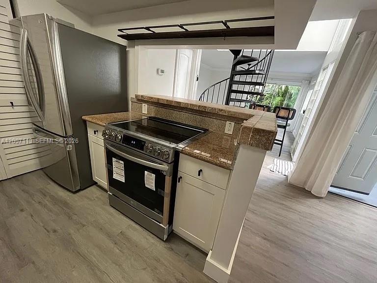 3209 Bird Avenue Miami, FL 33133 - Photo 3 of 9