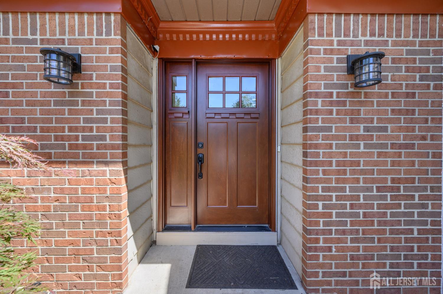 133 Hickory Road Somerset, NJ 08873 - Photo 2 of 45