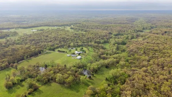 $1,399,000 | 5515 Northwest 451, Osceola, MO 64776