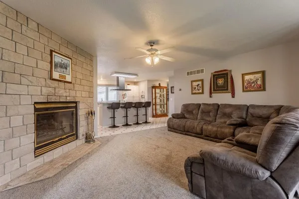 $1,399,000 | 5515 Northwest 451, Osceola, MO 64776
