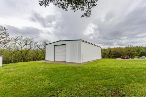 $1,399,000 | 5515 Northwest 451, Osceola, MO 64776
