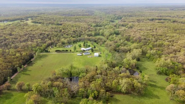 $1,399,000 | 5515 Northwest 451, Osceola, MO 64776