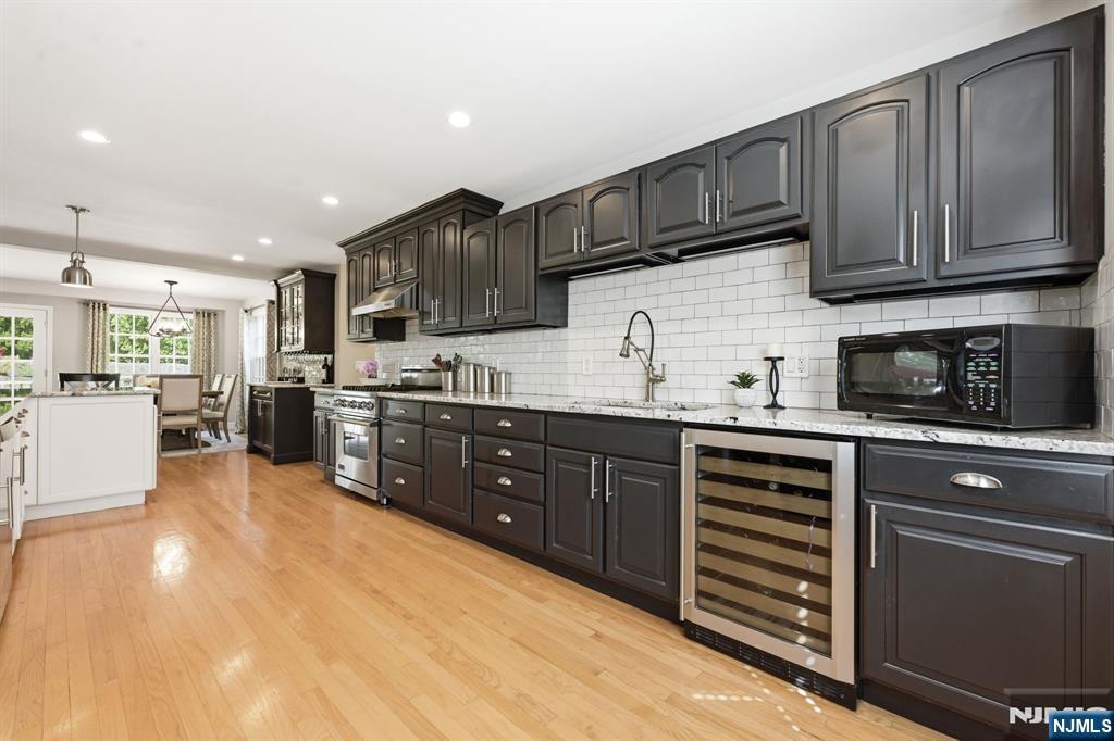 62 Fells Road Verona, NJ 07044 - Photo 12 of 48
