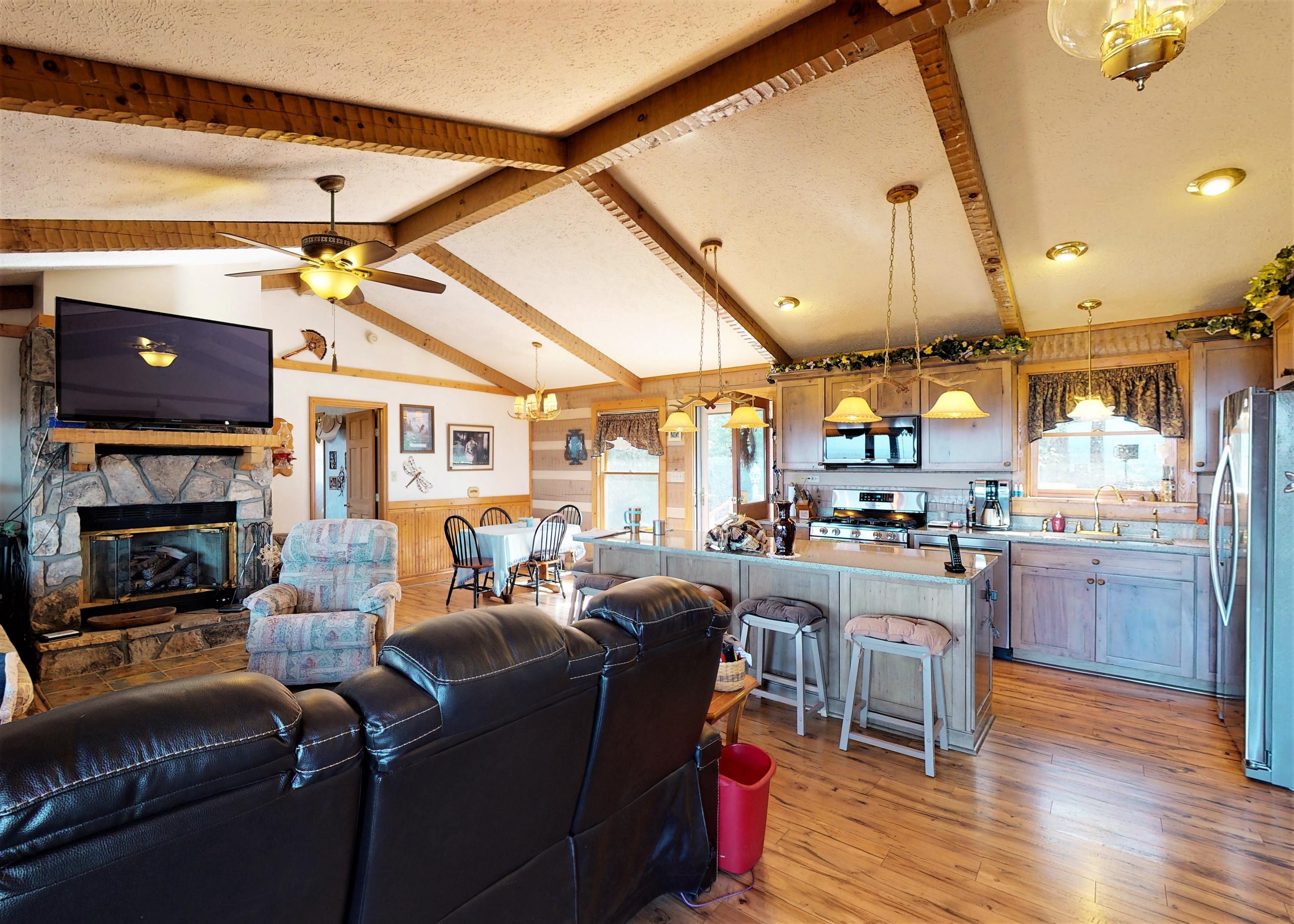 1070 Lightnen Road Parrottsville, TN 37843 - Photo 8 of 48 Great Room