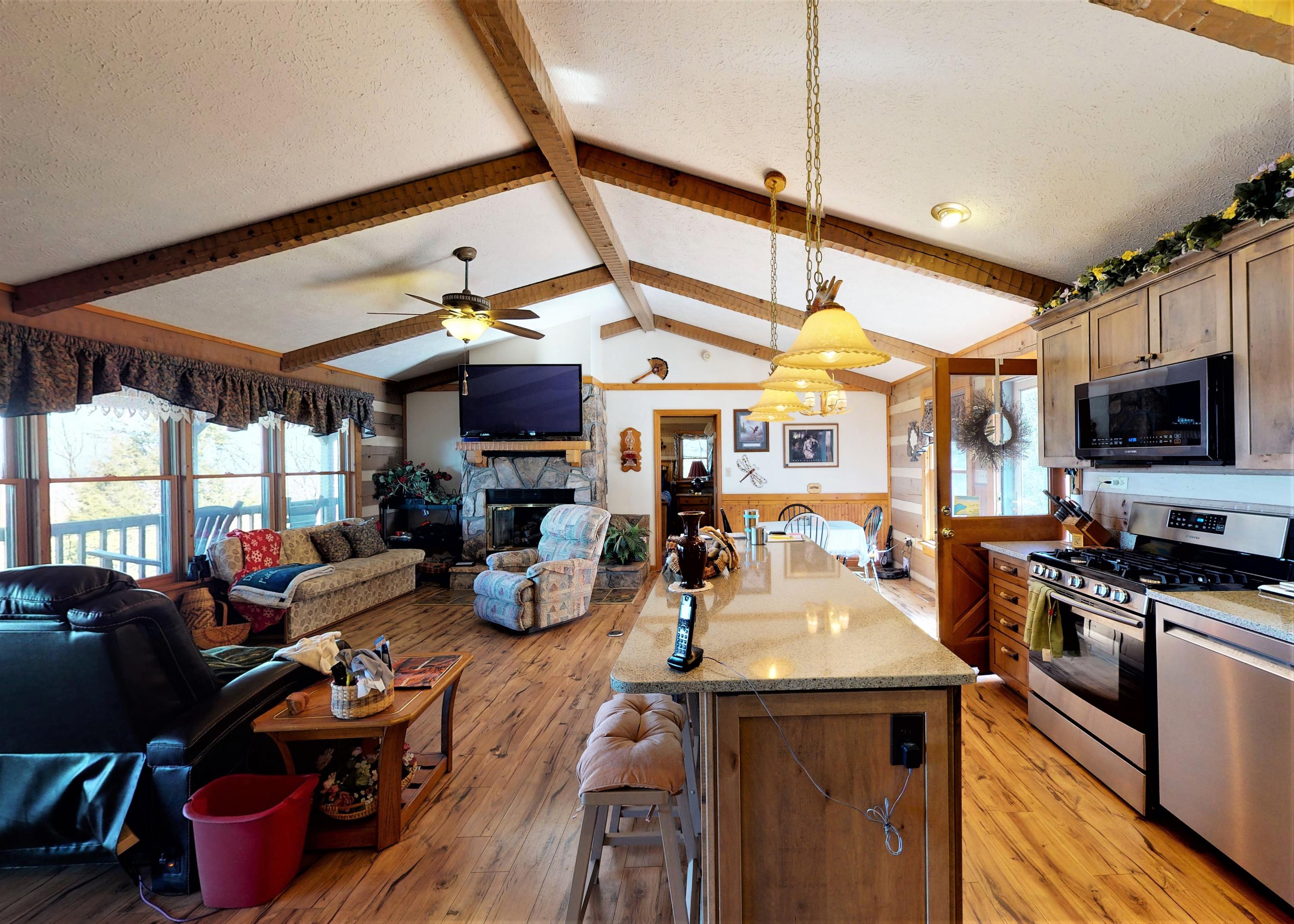 1070 Lightnen Road Parrottsville, TN 37843 - Photo 10 of 48 Great Room