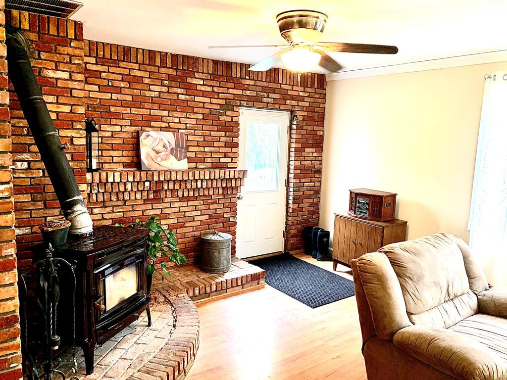 82 Moffitt Road Plattsburgh, NY 12901 - Photo 7 of 41 Gallery Image 7