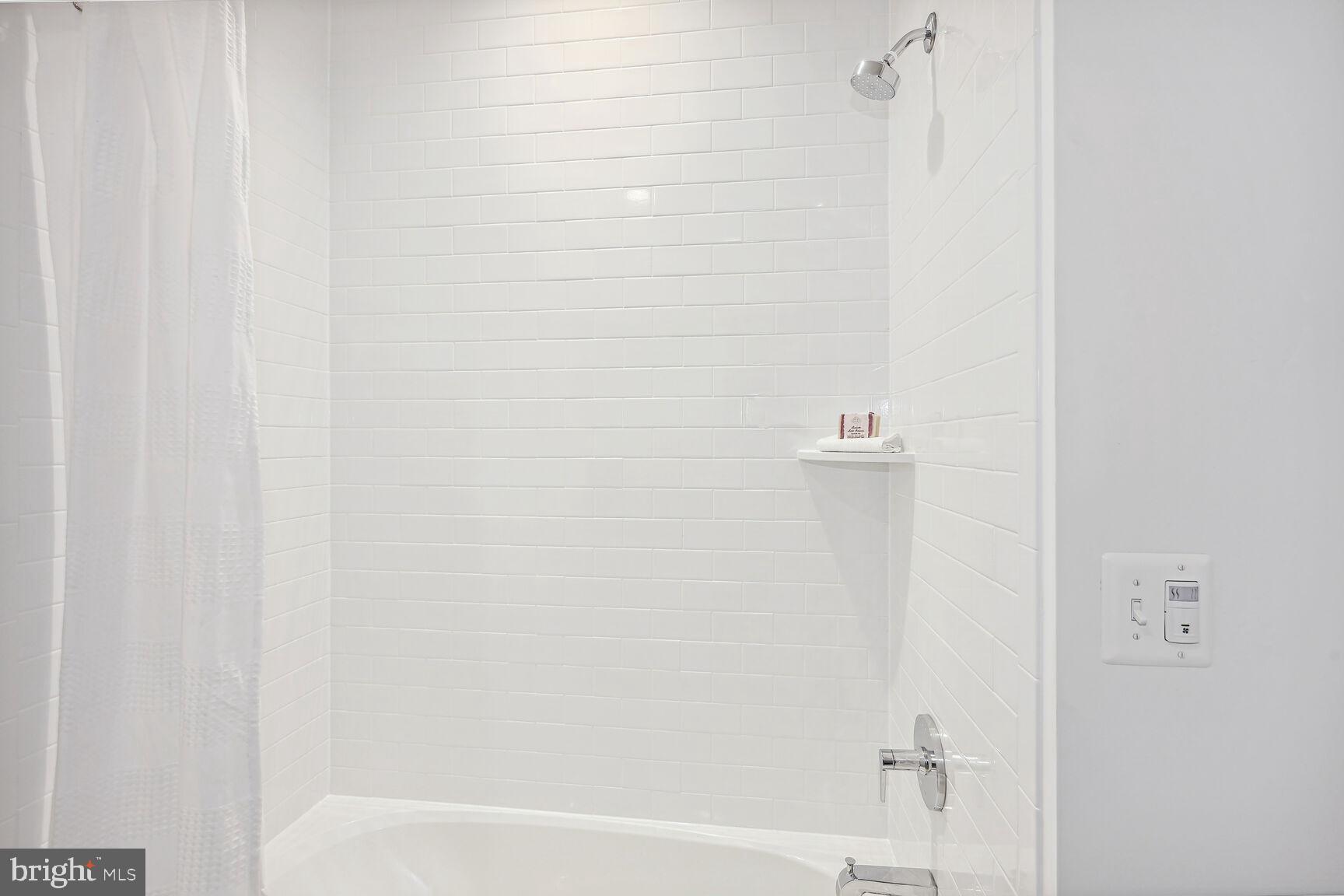 313 Riggs Road Northeast Washington, DC 20011 - Photo 10 of 31