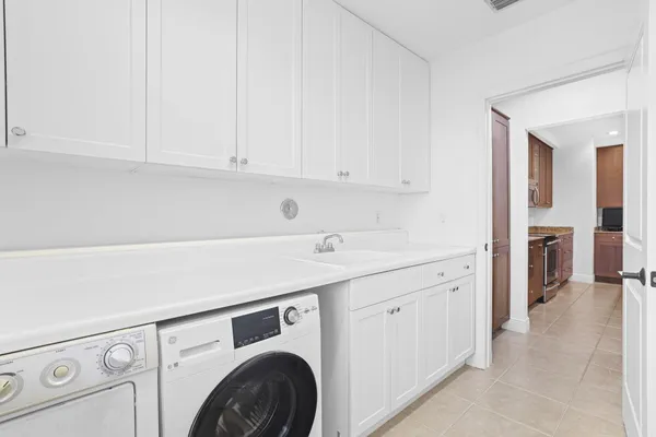 $1,100,000 | 11627 Southeast Florida Avenue, Hobe Sound, FL 33455