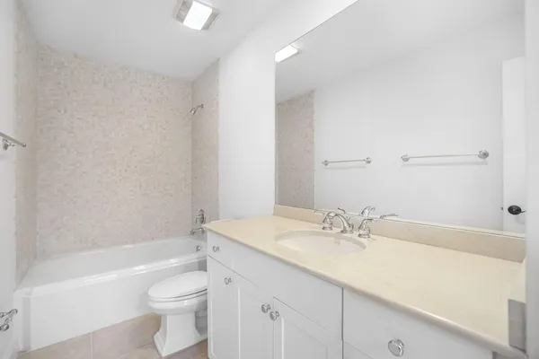 $1,100,000 | 11627 Southeast Florida Avenue, Hobe Sound, FL 33455