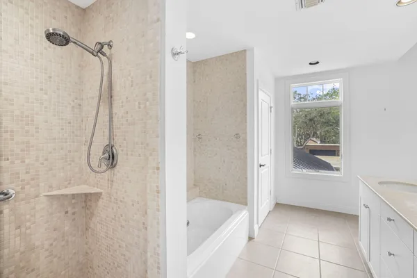 $1,100,000 | 11627 Southeast Florida Avenue, Hobe Sound, FL 33455