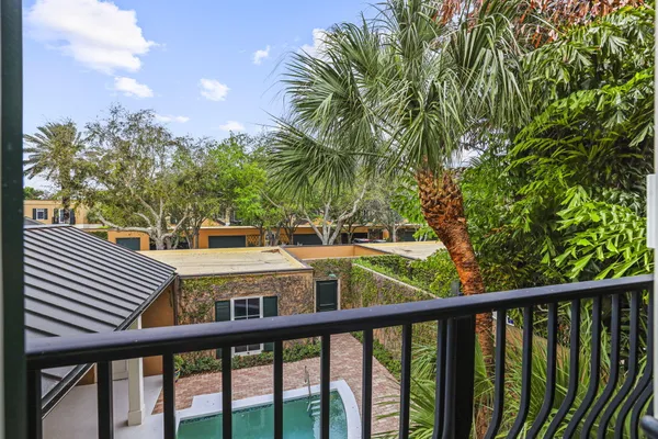 $1,100,000 | 11627 Southeast Florida Avenue, Hobe Sound, FL 33455