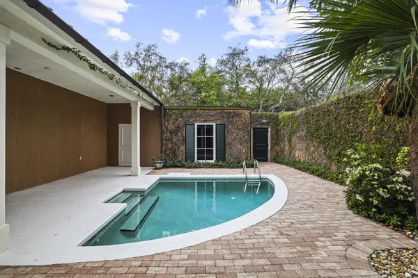 $1,100,000 | 11627 Southeast Florida Avenue, Hobe Sound, FL 33455