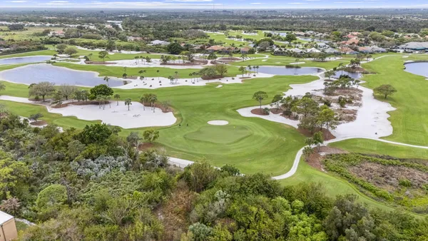 $1,100,000 | 11627 Southeast Florida Avenue, Hobe Sound, FL 33455