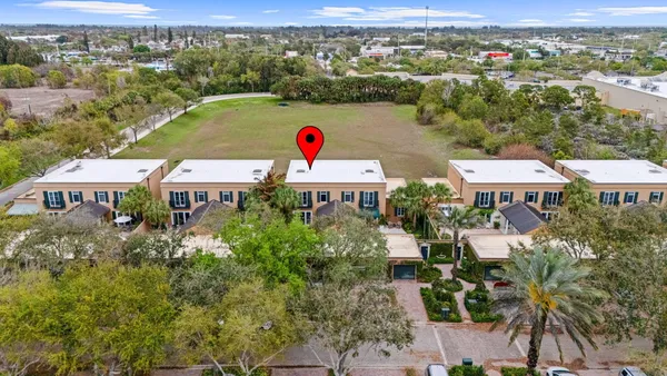 $1,100,000 | 11627 Southeast Florida Avenue, Hobe Sound, FL 33455