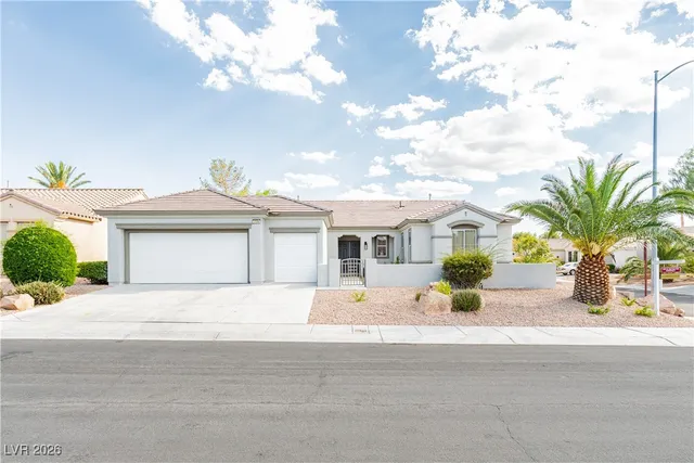 $685,000 | 2589 Evansville Avenue, Henderson, NV 89052
