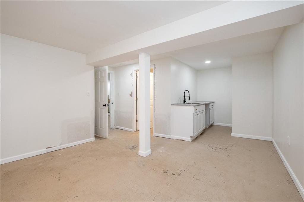 1516 Riverside Drive Verona, PA 15147 - Photo 28 of 38 a view of a room with an empty space