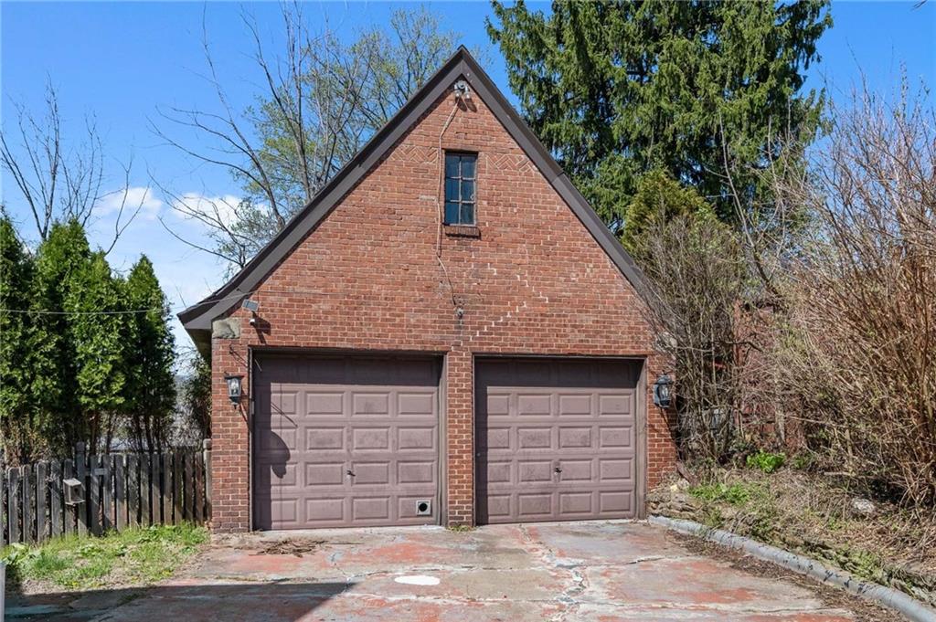 1516 Riverside Drive Verona, PA 15147 - Photo 33 of 38 a view of brick house with large windows