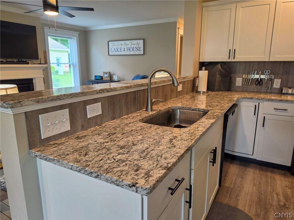 6394 Lakeshore Road South Verona, NY 13032 - Photo 8 of 33