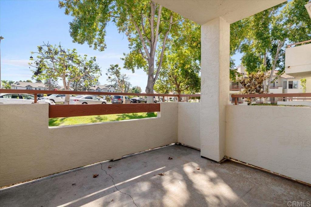 415 Ribbon Beach Way, Unit 251 Oceanside, CA 92058 - Photo 8 of 26 Gallery Image 8