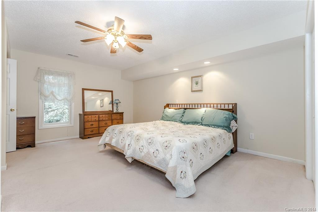 7049 Mariners Court Tega Cay, SC 29708 - Photo 19 of 24