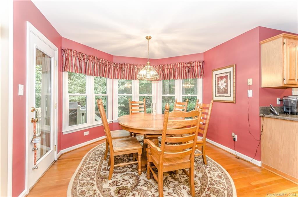 7049 Mariners Court Tega Cay, SC 29708 - Photo 5 of 24